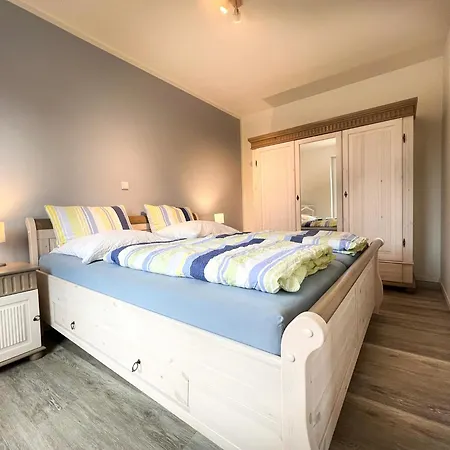 Апартаменты Zum Yachthafen Wellness-appartement Apparto